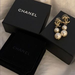 Coco channel earrings